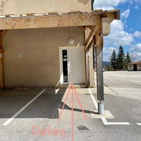 Appartement Ideal Pour Ete Et Hiver, Situe Au Pied Des Pistes De Ski Et Des Sentiers De Randonnee Premanon Luaran gambar